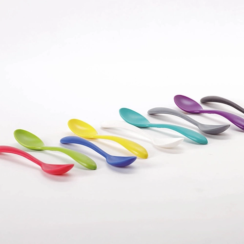 26. Cuchara para postre